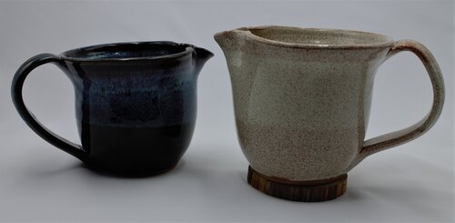 Sculpted 3-cup Mixing Bowl